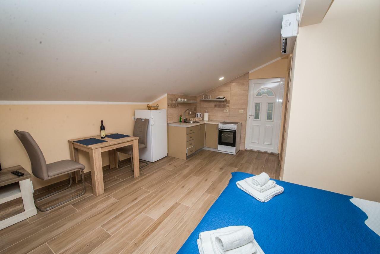Apartment Vrutak Котор Экстерьер фото